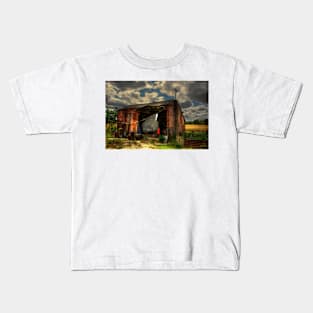 Rats Castle Farm Grain Barn Kids T-Shirt